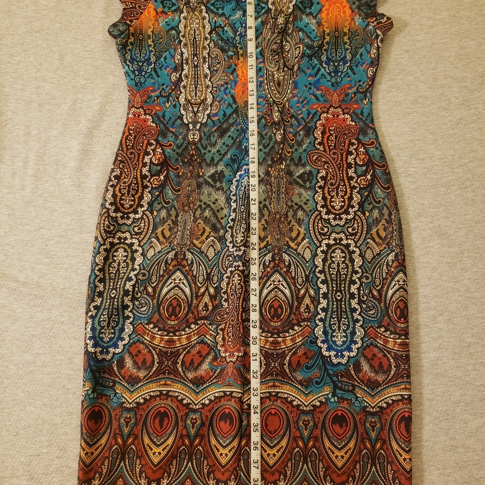 Spring dress - Picture 3 of 7